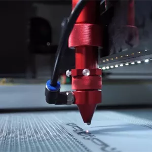 Proceso de grabado láser